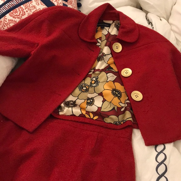 isabel&nina Other - Red suite for Christmas or pother business parties